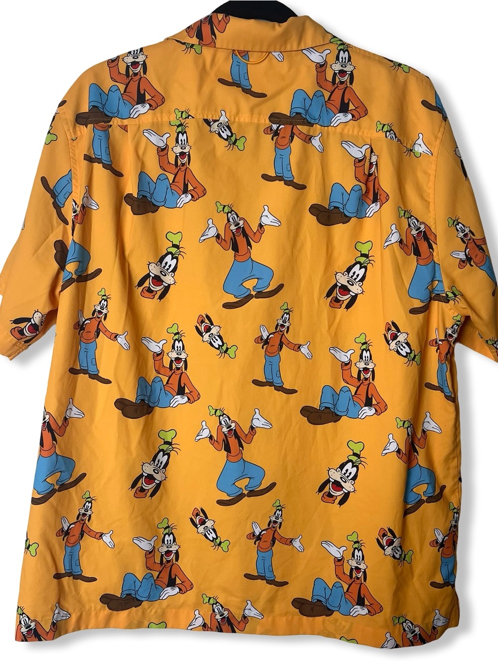 Disney Mickey Co x Outdoor Voices Goofy SolarCool Tourist Shirt Men Yellow L - Picture 2 of 5